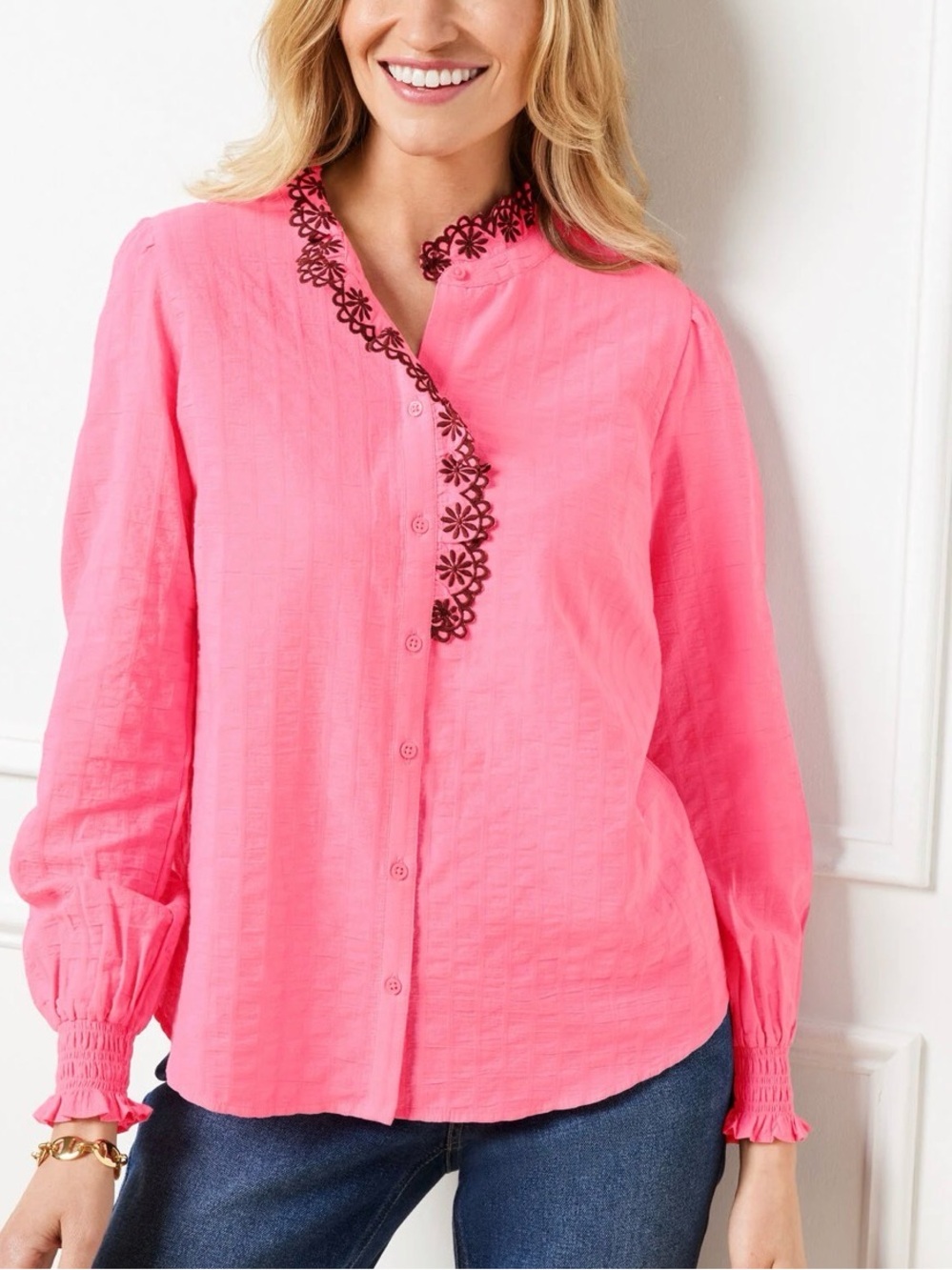 TALBOTS RECENT STYLE SMOCKED RUFFLED EMBROIDERED TOP SZ M
